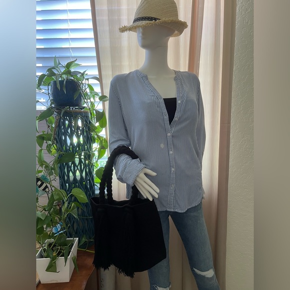 - All Black Hand-Knit Top Handle Bag - Large Wayuu Boho Shoulder Bag - Tre… - Picture 9 of 9